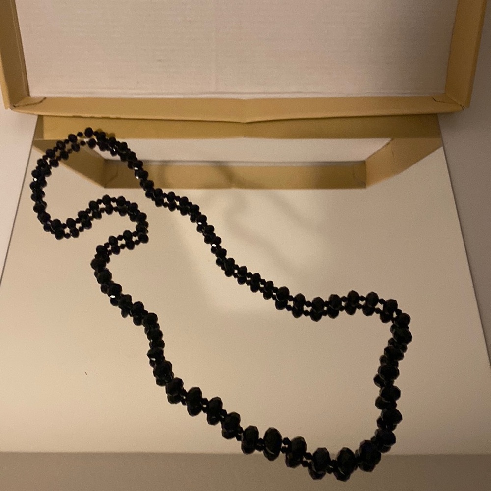 Black cristal necklace